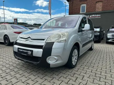 Gebraucht Citroën Berlingo 109 PS (80 kW) 2009 Silber Van / Kleinbus