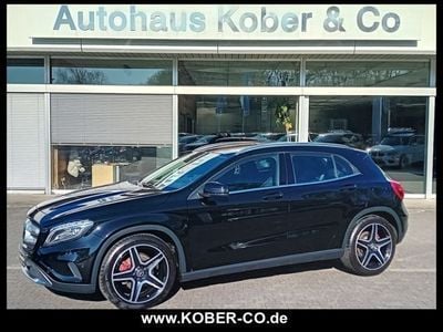 Mercedes GLA220