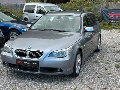 Gebraucht BMW 530 231 PS (169 kW) 2006 Silber Kombi