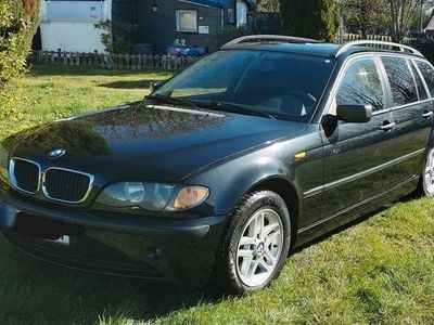 Usata BMW 318 143 CV (105 kW) 2004 Nero Station wagon