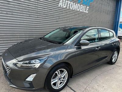 Gebraucht Ford Focus Cool & Connect 155 PS (114 kW) 2021 Grau Kleinwagen