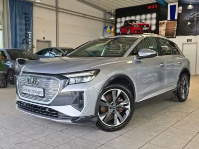 Gebraucht Audi Q4 e-tron S-Line 194 kW (265 PS) 2023 Silber SUV