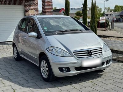 Usata Mercedes A150 Elegance 95 CV (69 kW) 2005 Argento Utilitaria