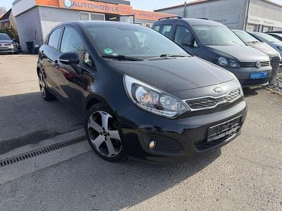 Gebraucht Kia Rio Platinum Edition 90 PS (66 kW) 2014 Schwarz Limousine