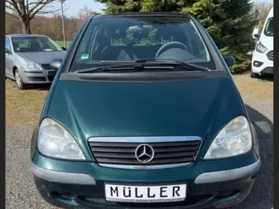 Gebraucht Mercedes A140 82 PS (60 kW) 2002 Grün Kleinwagen