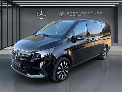 Gebraucht Mercedes EQV300 150 kW (204 PS) 2024 Obsidianschwarz metallic Van / Kleinbus
