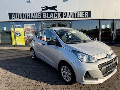 Gebraucht Hyundai i10 Classic 67 PS (49 kW) 2018 Silber Kleinwagen