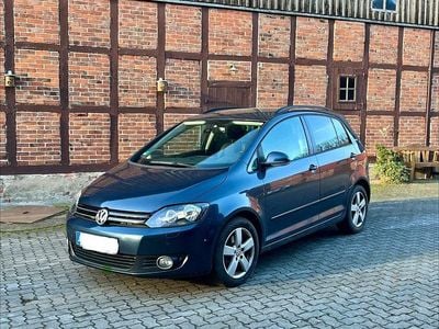 Usata VW Golf Team 105 CV (77 kW) 2011 Blu Monovolume