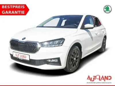 Gebraucht Skoda Fabia Ambition 95 PS (69 kW) 2021 Weiss Kleinwagen
