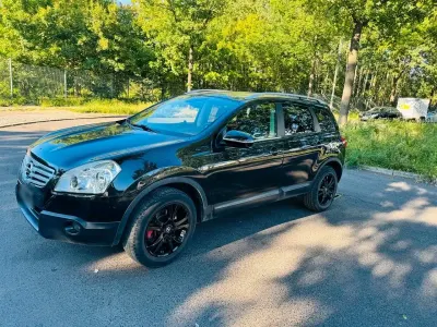 Gebraucht Nissan Qashqai +2 141 PS (103 kW) 2009 Schwarz SUV