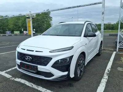 Gebraucht Hyundai Kona N Line 199 PS (146 kW) 2023 Weiß SUV