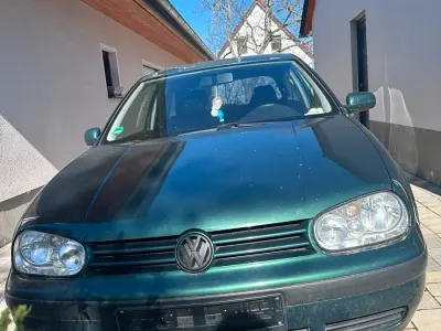 Gebraucht VW Golf III 78 PS (57 kW) 1998 Grün Kleinwagen