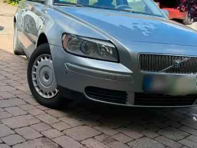 Używany Volvo V50 102 KM (75 kW) 2006 Srebrny Kombi