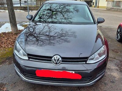 Gebraucht VW Golf VII LOUNGE 110 PS (80 kW) 2015 Limousine