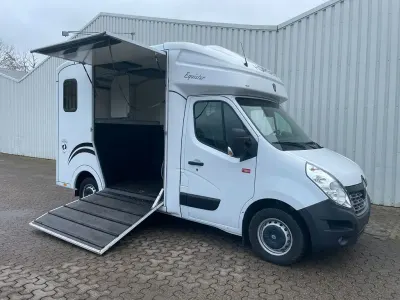 Gebraucht Renault Master 2020 Weiß Van / Kleinbus