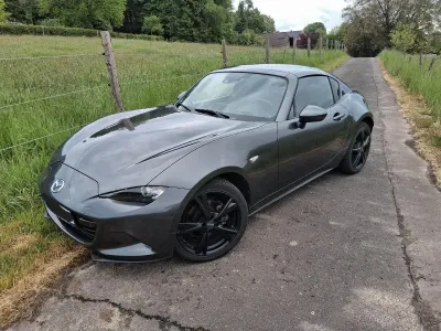 Używany Mazda MX5 Sports-Line 160 KM (117 kW) 2017 Srebrny Kabriolet