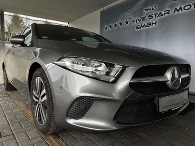 Gebraucht Mercedes A200 163 PS (119 kW) 2018 Grau Limousine