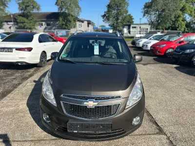 Gebraucht Chevrolet Spark LS 82 PS (60 kW) 2011 Braun Kleinwagen