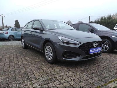 Grau Neu 2025 Hyundai i30 Advantage Kombi | 19.590 € (Guter Preis)