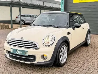 Gebraucht Mini Cooper D Chili 111 PS (81 kW) 2012 Beige Kleinwagen