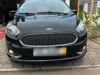 Gebraucht Ford Ka Plus 80 PS (58 kW) 2019 Schwarz Kleinwagen
