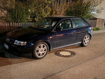 Gebraucht Audi A3 101 PS (74 kW) 2001 Blau Kleinwagen