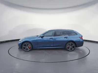 Neu BMW 330e Comfort Edition 292 PS (214 kW) 2026 Blau Kombi