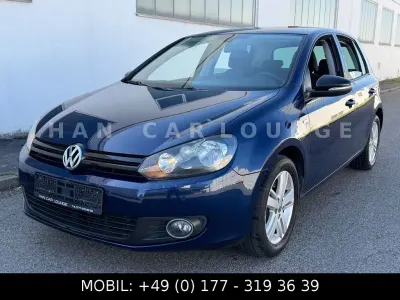 Gebraucht VW Golf VII Match 105 PS (77 kW) 2012 Shadow blue metallic Limousine
