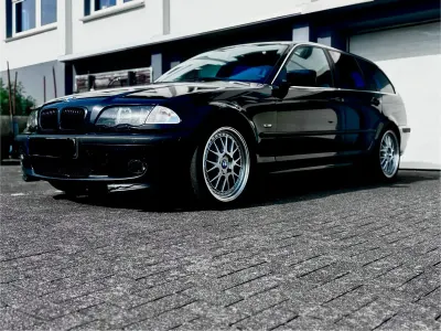 Używany BMW 330