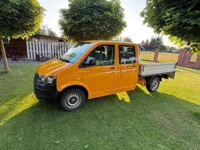 Gebraucht VW T5 102 PS (75 kW) 2014 Gelb Van