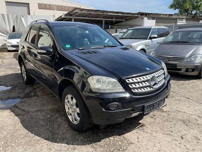 Mercedes ML320