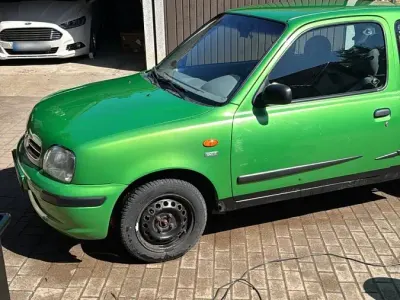 Gebraucht Nissan Micra 54 PS (39 kW) 1998 Grün Kleinwagen