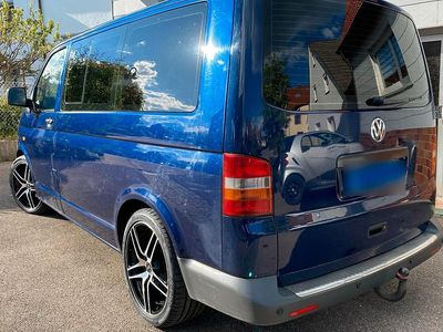 Usata VW Caravelle 131 CV (96 kW) 2003 Blu Furgone
