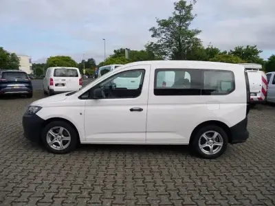 Gebraucht VW Caddy 114 PS (83 kW) 2022 Weiß Van / Kleinbus