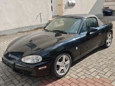 Usata Mazda MX5 110 CV (80 kW) 2001 Nero Cabrio