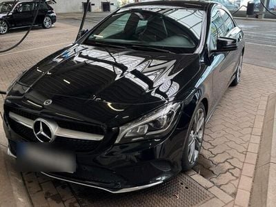 Mercedes CLA220