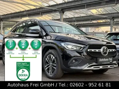 Gebraucht Mercedes GLA200 Style 163 PS (119 kW) 2023 Schwarz SUV