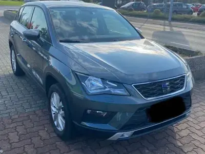 Gebraucht Seat Ateca 4Drive 150 PS (110 kW) 2016 Grau SUV
