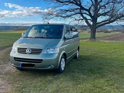 Second-hand VW T5 131 CP (96 kW) 2004 Verde Van
