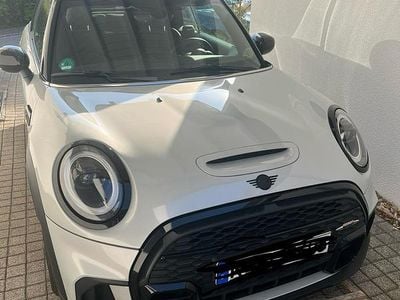 Second-hand Mini John Cooper Works Cabriolet 178 CP (130 kW) 2022 Argintiu Cabrio