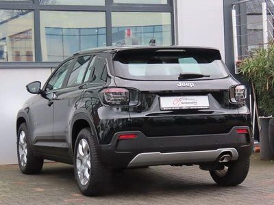 Usata Jeep Avenger Altitude 149 CV (109 kW) 2024 Nero SUV