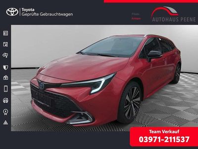 Neu Toyota Corolla 196 PS (144 kW) 2025 Emotional red Kombi