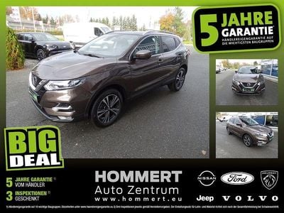 Gebraucht Nissan Qashqai Zama 140 PS (102 kW) 2021 Brown m (metallic) SUV