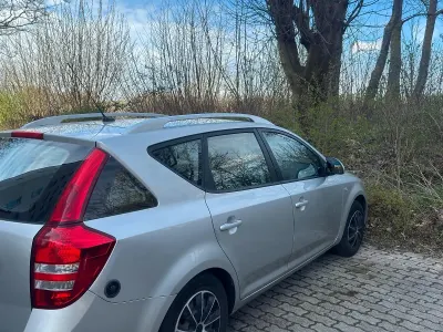 Brugt Kia Ceed 122 HK (89 kW) 2007 Sølv Hatchback