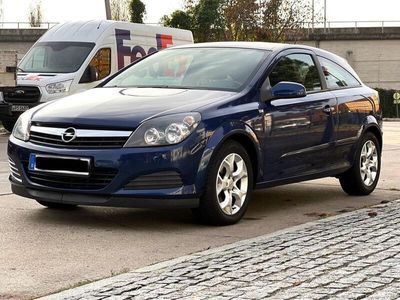 Opel Astra GTC