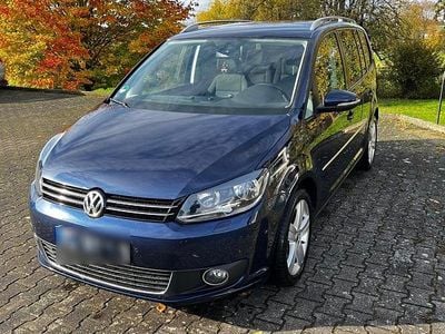 Gebraucht VW Touran Highline 140 PS (102 kW) 2012 Blau Van / Kleinbus