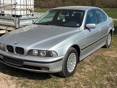 Gebraucht BMW 520 150 PS (110 kW) 1999 Grau Limousine