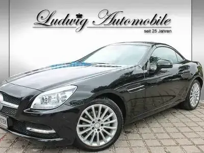 Gebraucht Mercedes SLK200 184 PS (135 kW) 2011 Schwarz Cabrio