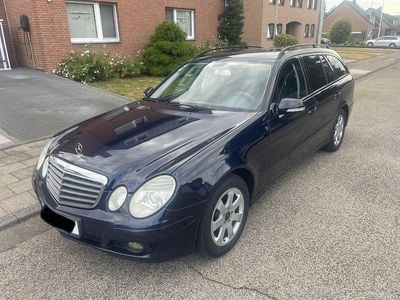 Mercedes E220