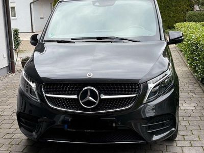 Gebraucht Mercedes V300 AMG line 237 PS (174 kW) 2022 Grau Van / Kleinbus
